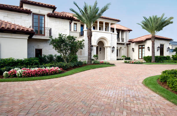 Best Driveway Resurfacing Pavers  in Elwood, KS